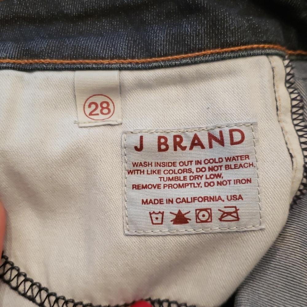 J brand dark wash pencil Jeans. - Picture 6 of 6